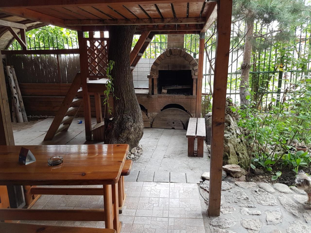 Hotel Casa Nikita à Vama Veche Extérieur photo